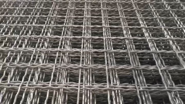 ตะแกรงสานเส้นลวดหยัก